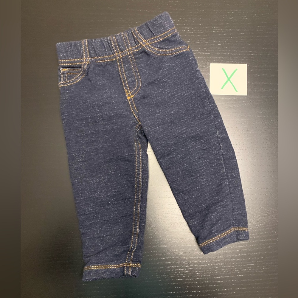 ⭐️2/$5.00⭐️ Carter’s 12m Jean Style Pants
